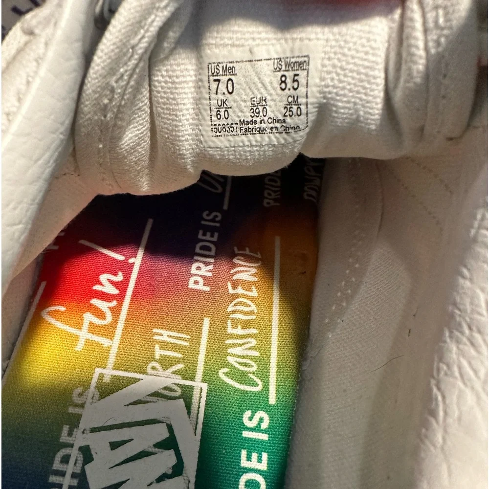 Vans Old Skool Pride Sneakers - Picture 9 of 13